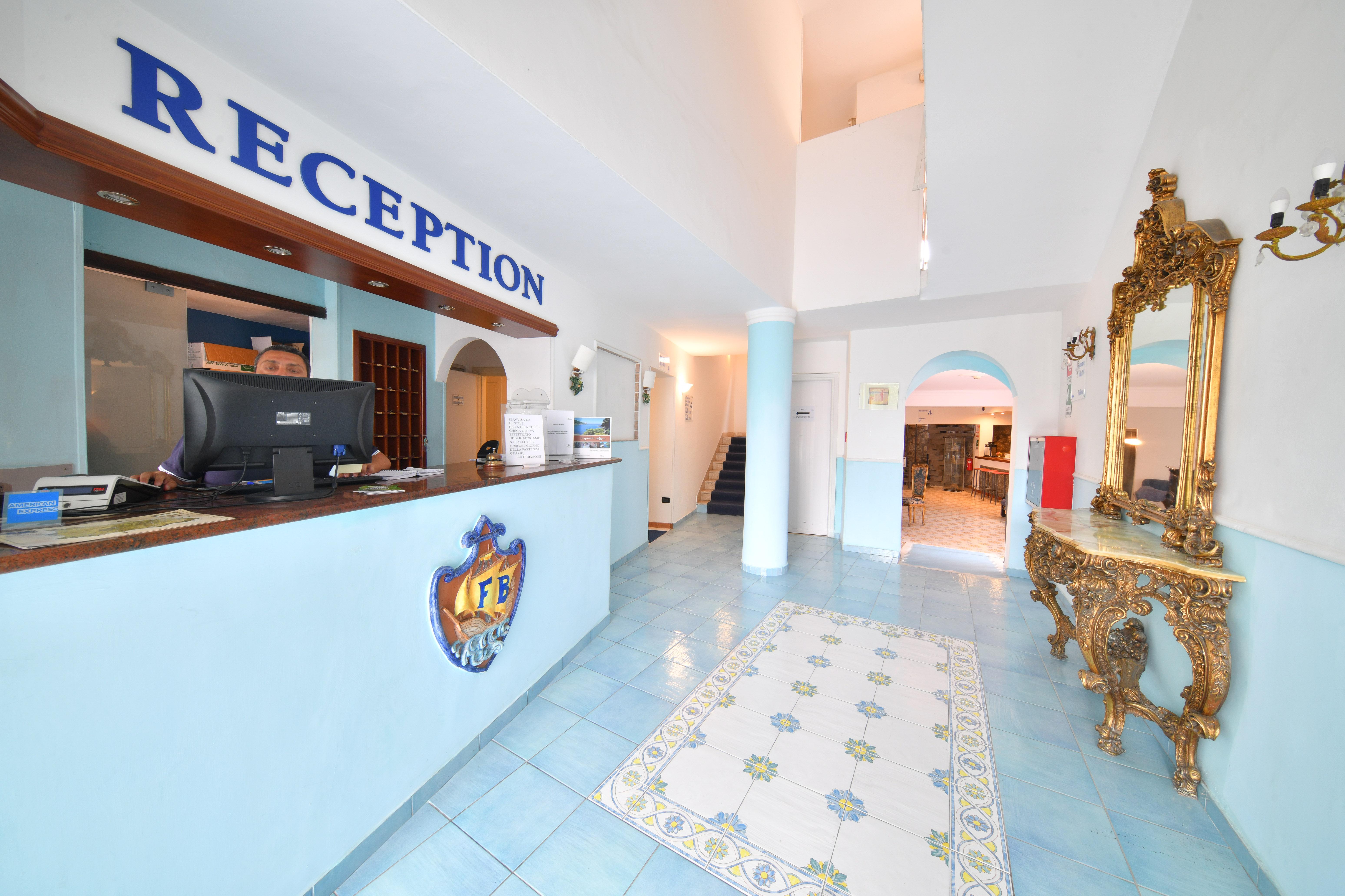 Fortuna Beach - Seaside Hotel Lacco Ameno  Ngoại thất bức ảnh